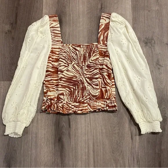 Anthropologie NWT Love the Label Chaka print blouse - Picture 2 of 9